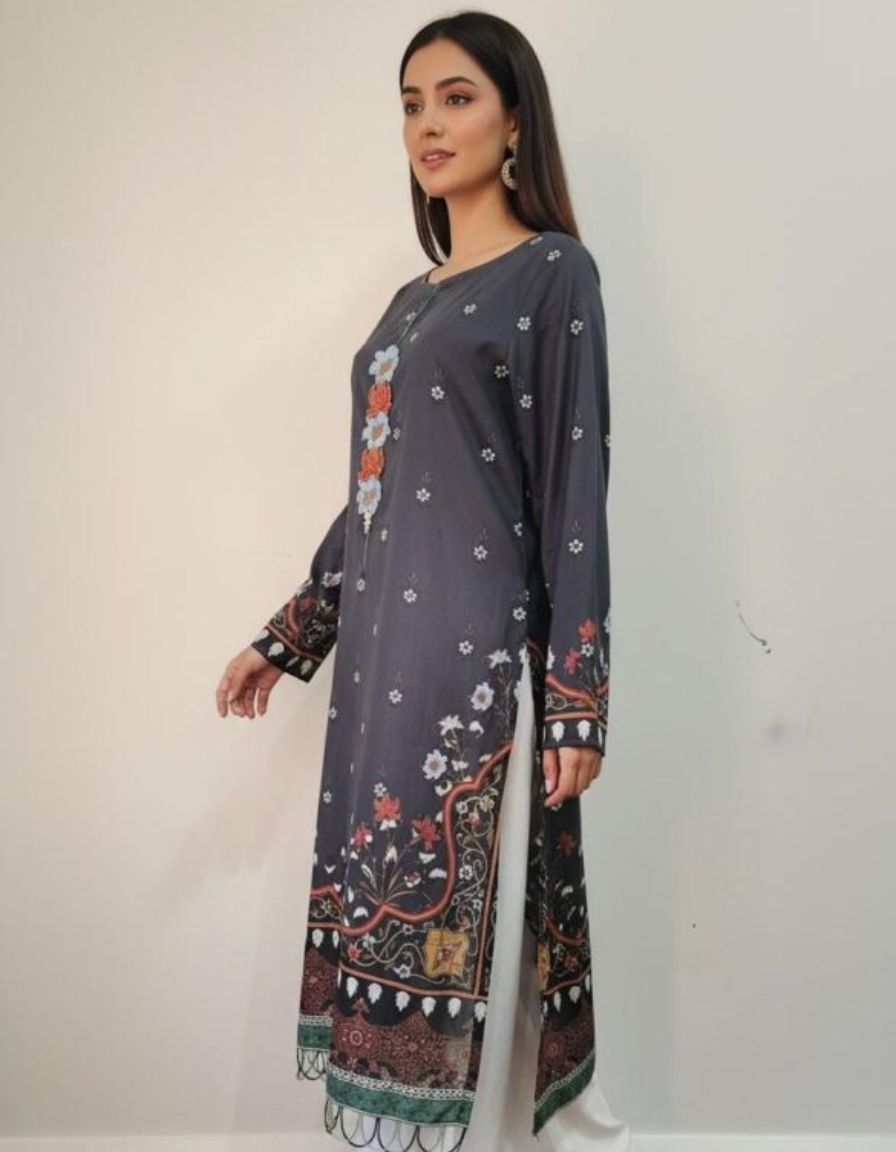 Cross Stitch Onyx Musk 2-Piece Printed Suit - Image 2