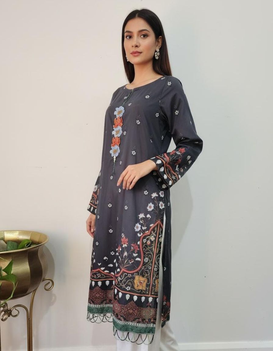 Cross Stitch Onyx Musk 2-Piece Printed Suit